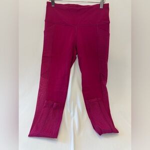 Victoria’s Secret Sport Pink Leggings Women’s Size Medium